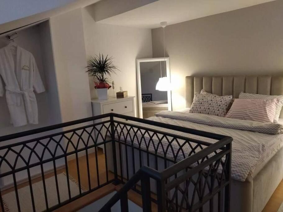 Apartman Element Kruševac Exterior foto